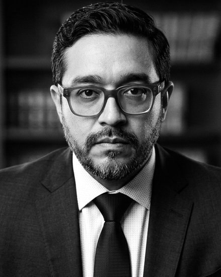Mtro. Rodrigo Casanova Gallegos